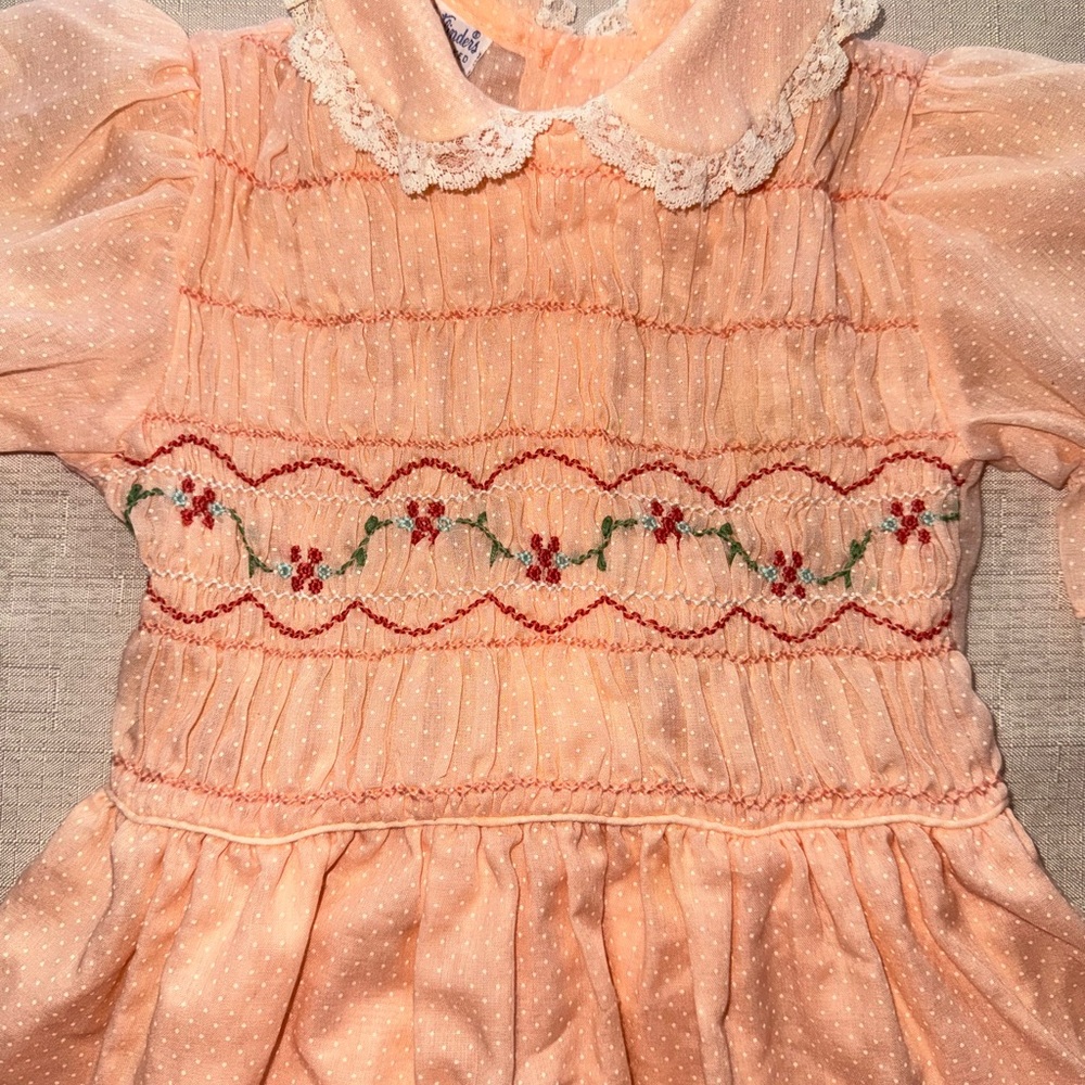 Vintage Polly Flinders Peach Dress with Lace Collar.size 6X - Picture 2 of 4